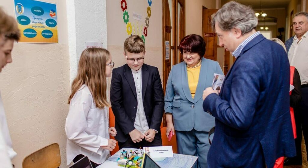 397565960_777744480823260_457156831375674103_n