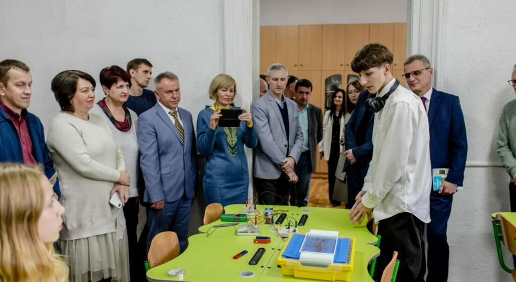 397569878_777745760823132_5687440389824335164_n