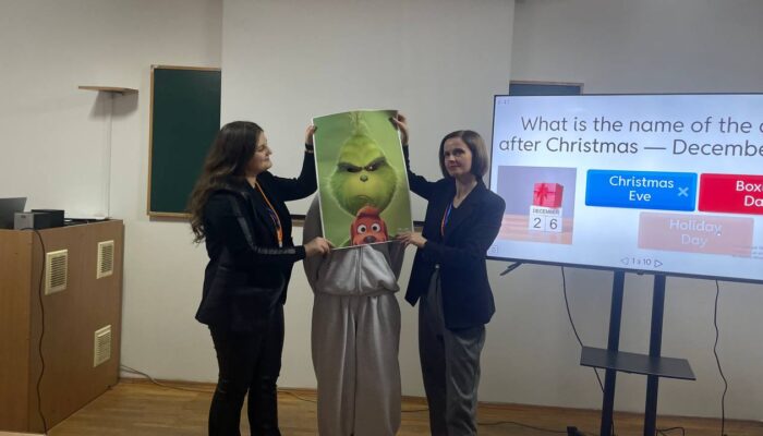 photo_5323372704108842086_y