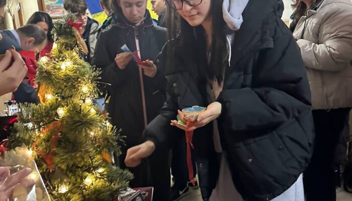 photo_5323586082379075328_y